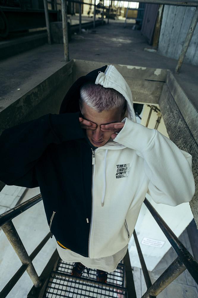 Smash Up Zip Jacket 02