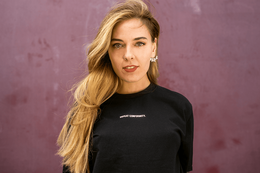 Statement Logo Tee