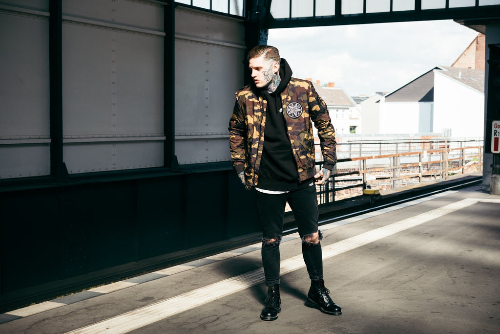The Avenger Windbreaker Camo