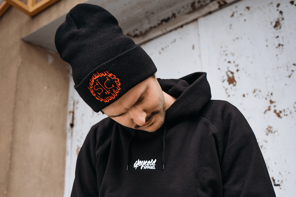 Ninth Circle Beanie Auto renew